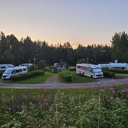 Haennilaensalmi Camping Hotel Viitasaari Buitenkant foto