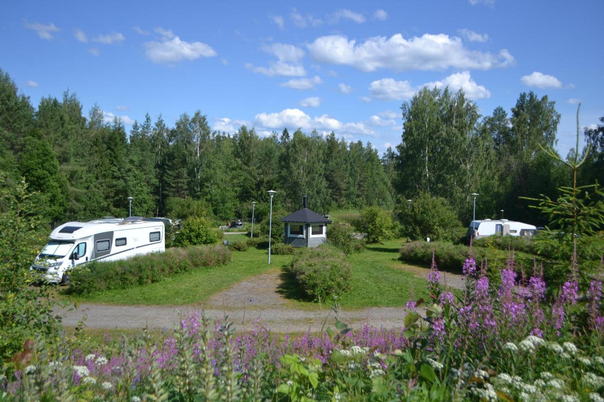 Haennilaensalmi Camping Hotel Viitasaari Buitenkant foto